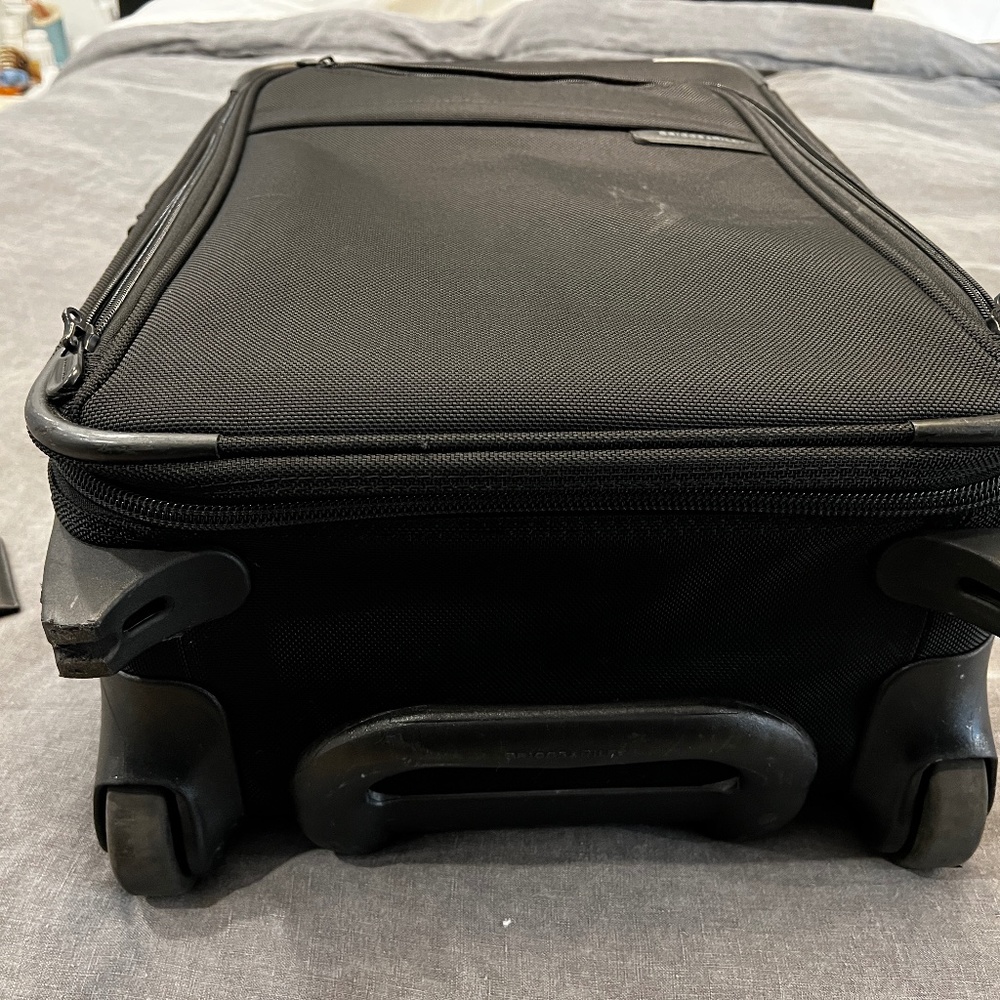 Briggs & Riley 22" Baseline Carry-On (2 Wheel)